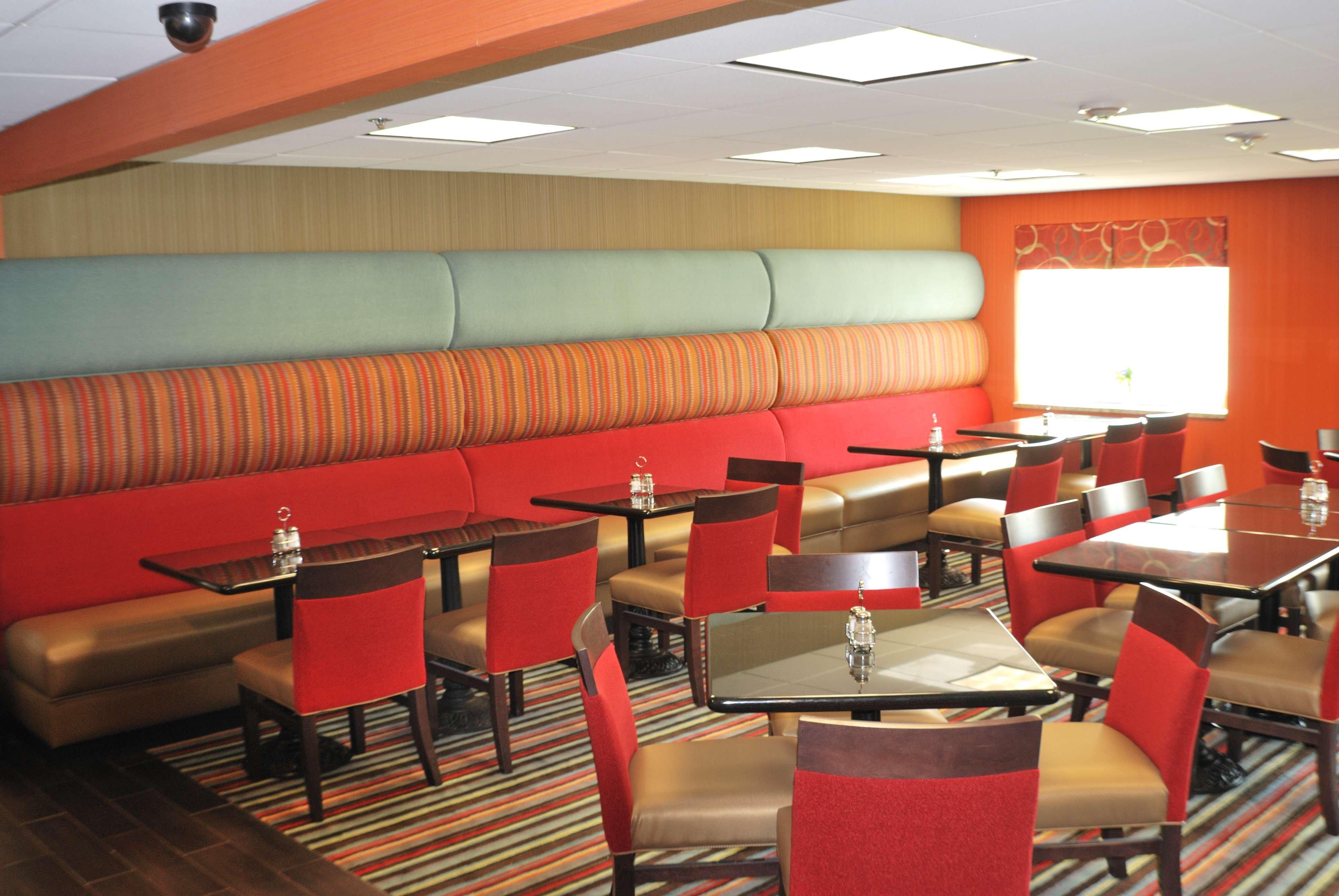Holiday Inn Express Nashville W-I40 By Ihg Екстер'єр фото